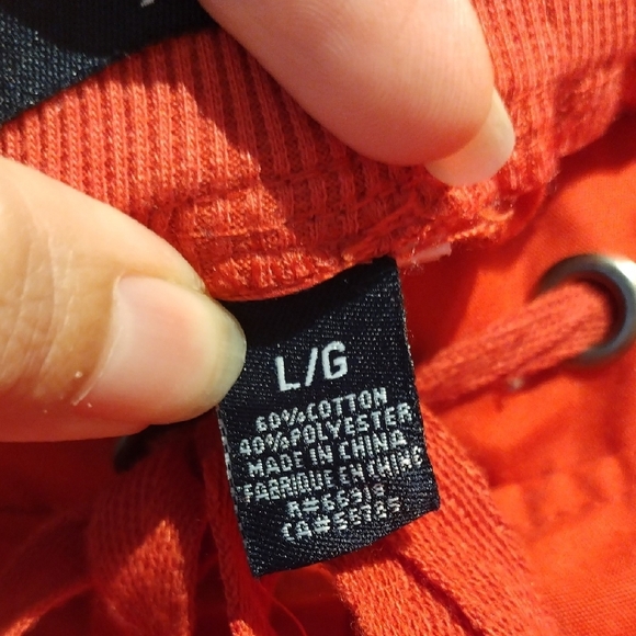 Phat Farm Red Cargo Shorts for Men - Picture 14 of 15